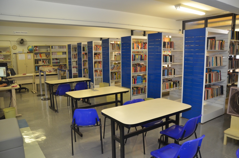 Biblioteca Setorial da Pós-Graduação em Educação Ambiental Sala